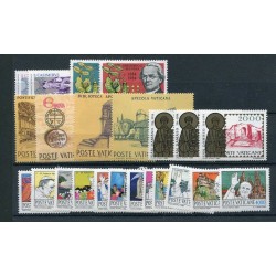 1984  Vaticano annata cpl...